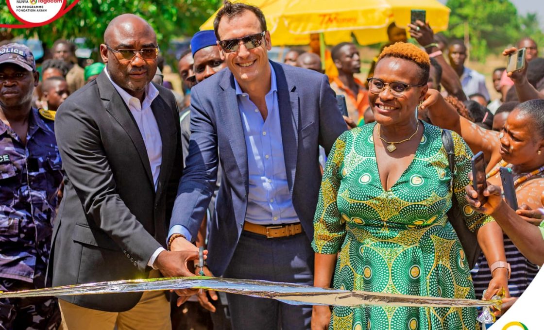 Programme Nunya : Togocom rénove un bâtiment scolaire à Agbandi-Zongo (Photos)