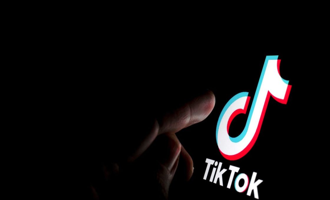 Comment utiliser TikTok sans compte ni application ? 3 astuces infaillibles