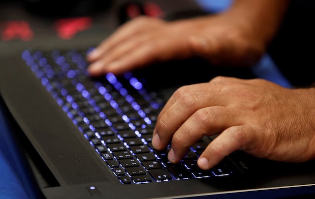  Espagne : Trois hackers « pro-russes » arrêtés pour cyberattaques